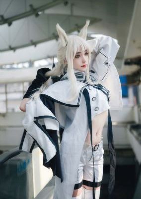 动漫美女裸奶头100%_高清电影完整版